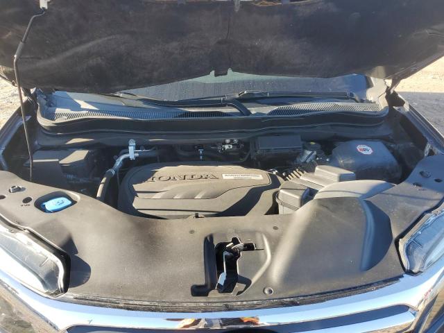 Photo 11 from auction – 2017 HONDA RIDGELINE with VIN 5FPYK3F76HB029512