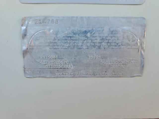Photo 10 from auction – 1993 HOLR MOTORHOME with VIN 4S7NT9K06PC011025