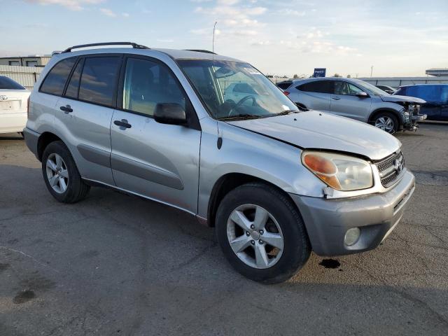 Photo 4 from auction – 2005 TOYOTA RAV4 with VIN JTEGD20V250075313