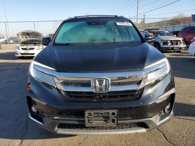 Photo 5 from auction – 2019 HONDA PILOT TOUR with VIN 5FNYF6H64KB022682