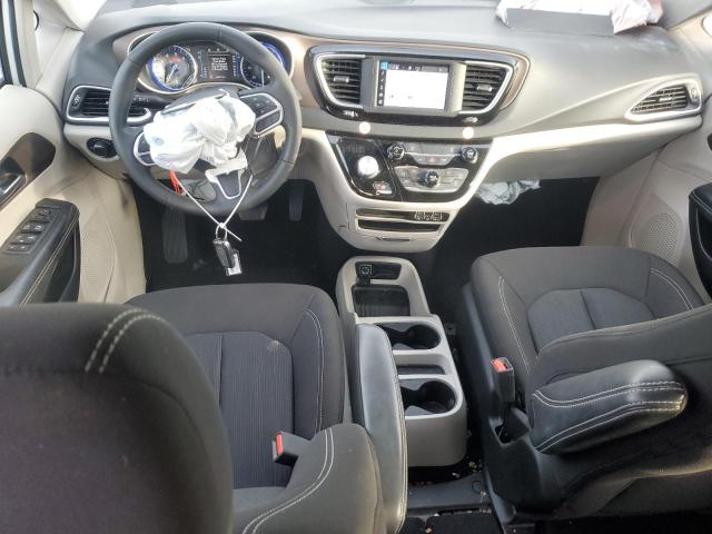 Photo 8 from auction – 2022 CHRYSLER VOYAGER LX with VIN 2C4RC1CG5NR219059