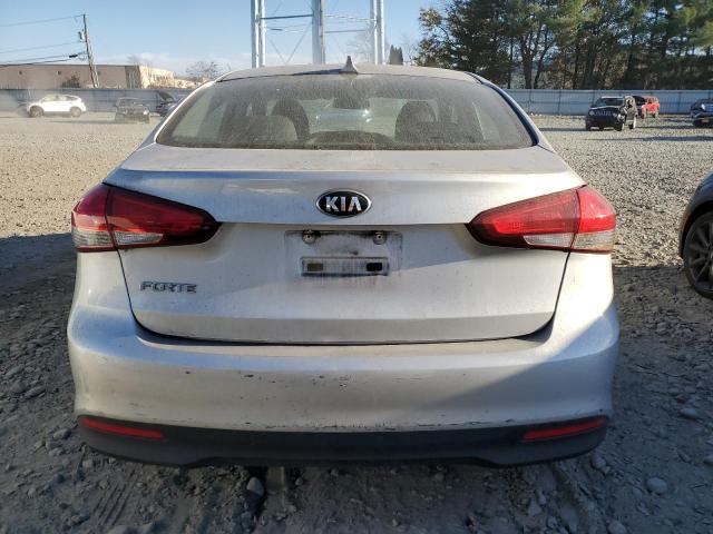 Photo 6 from auction – 2017 KIA FORTE LX with VIN 3KPFK4A76HE102218