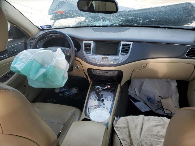 Photo 8 from auction – 2011 HYUNDAI GENESIS 4. with VIN KMHGC4DF8BU132202