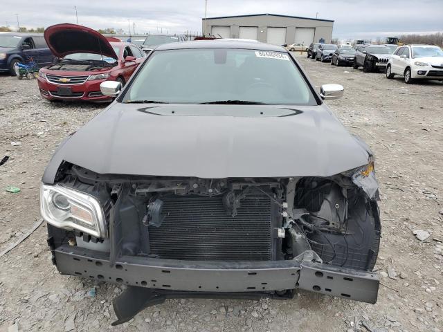 Photo 5 from auction – 2019 CHRYSLER 300 LIMITE with VIN 2C3CCAKG9KH560364