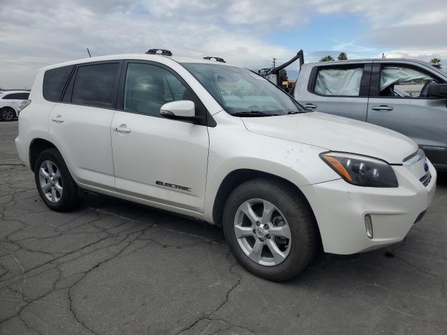 Фото 4 с аукциона – 2014 TOYOTA RAV4 EV с VIN 2T3YL4DV4EW003333