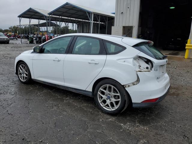 Фото 2 с аукциона – 2015 FORD FOCUS SE с VIN 1FADP3K23FL318463
