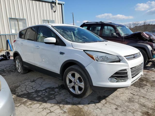 Photo 4 from auction – 2016 FORD ESCAPE SE with VIN 1FMCU9GXXGUB10058