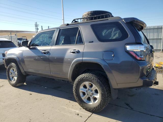 Photo 2 from auction – 2016 TOYOTA 4RUNNER SR with VIN JTEBU5JR9G5279819