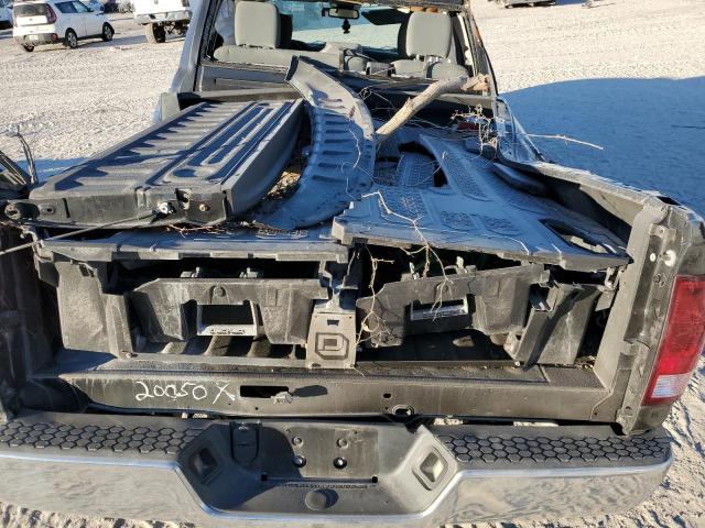 Photo 12 from auction – 2018 RAM 1500 ST with VIN 1C6RR6FG7JS325391