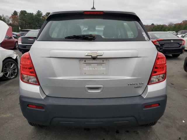 Photo 6 from auction – 2015 CHEVROLET TRAX 1LS with VIN 3GNCJPSB8FL256732