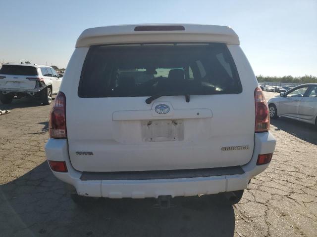 Photo 6 from auction – 2005 TOYOTA 4RUNNER SR with VIN JTEBU14R958033689