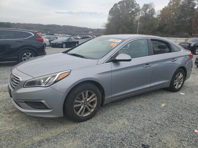 HYUNDAI SONATA SE 2016 with VIN 5NPE24AF9GH290195 - Photo from auction