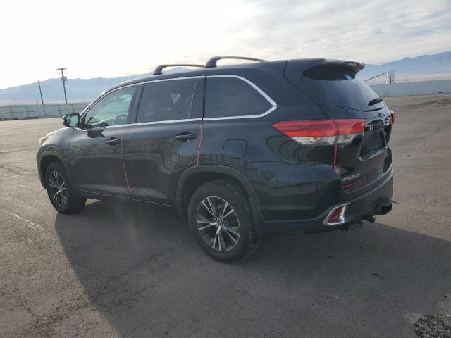 Photo 2 from auction – 2018 TOYOTA HIGHLANDER with VIN 5TDBZRFH4JS499884