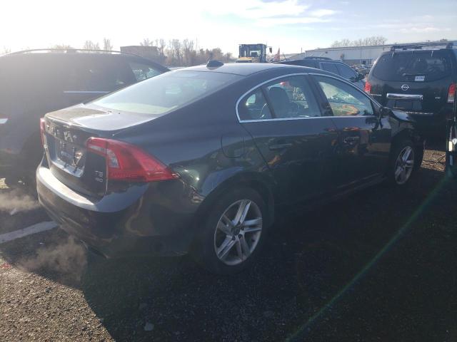 Photo 3 from auction – 2015 VOLVO S60 PREMIE with VIN YV1612TK8F2363251