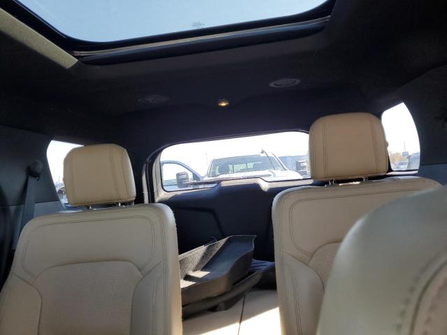 Photo 10 from auction – 2017 FORD EXPLORER L with VIN 1FM5K8F85HGA56381