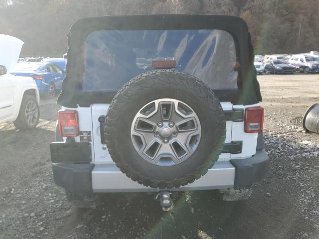 Photo 6 from auction – 2015 JEEP WRANGLER U with VIN 1C4BJWDG4FL614332