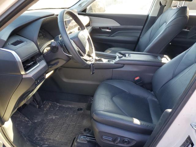 Photo 7 from auction – 2024 TOYOTA GRAND HIGH with VIN 5TDAAAB53RS047274