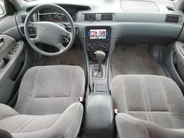 Photo 8 from auction – 2000 TOYOTA CAMRY CE with VIN 4T1BG22K5YU617618
