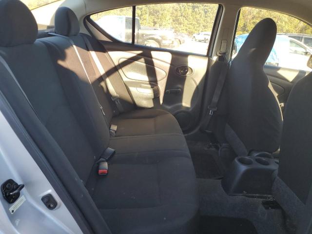 Photo 10 from auction – 2015 NISSAN VERSA S with VIN 3N1CN7AP1FL815096