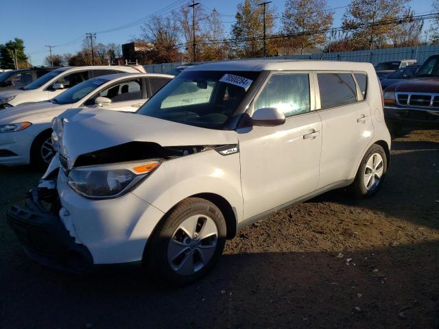 KIA SOUL 2016 with VIN KNDJN2A28G7287235 - Photo from auction