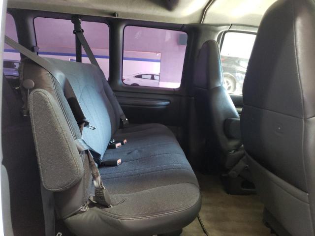 Photo 11 from auction – 2002 CHEVROLET EXPRESS G1 with VIN 1GNFG15M121211431