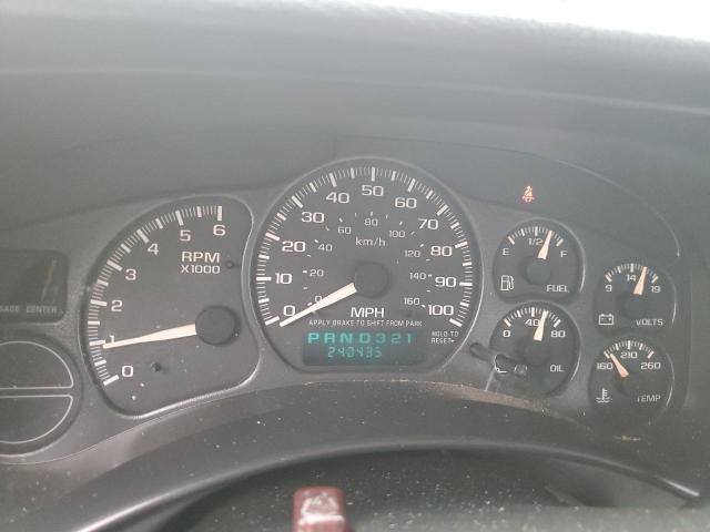 Photo 9 from auction – 2002 CHEVROLET SILVERADO with VIN 2GCEC19V721275938