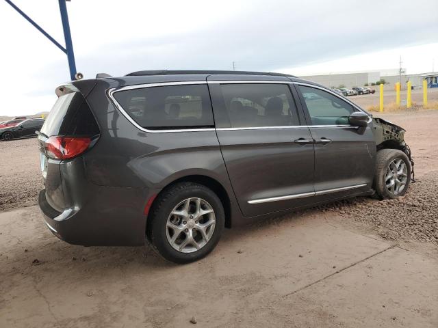 Photo 3 from auction – 2017 CHRYSLER PACIFICA T with VIN 2C4RC1BG0HR521137