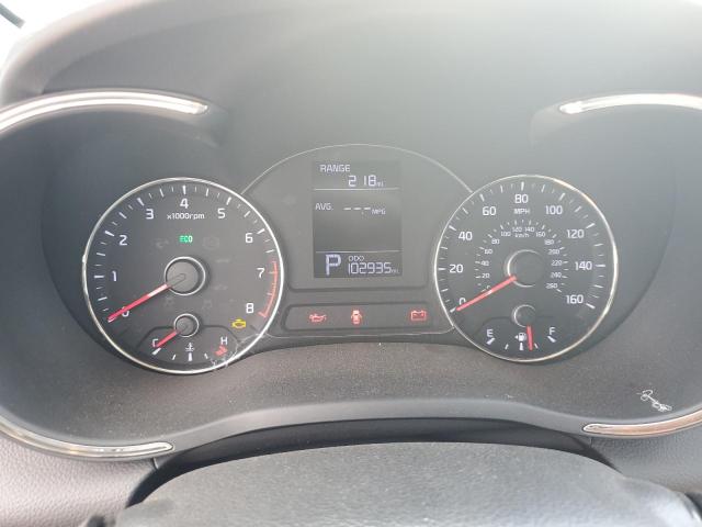 Photo 9 from auction – 2016 KIA FORTE LX with VIN KNAFK5A85G5604546