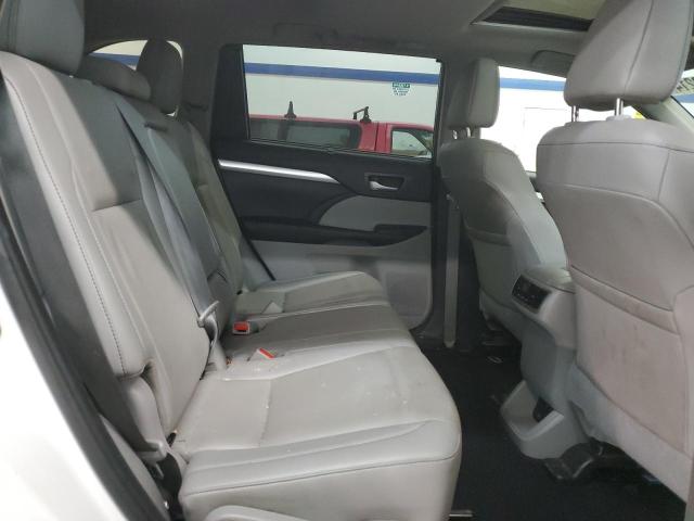 Photo 11 from auction – 2019 TOYOTA HIGHLANDER with VIN 5TDJZRFH8KS919840