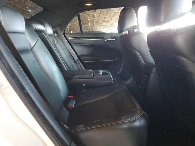 Фото 10 с аукциона – 2019 CHRYSLER 300 S с VIN 2C3CCABG1KH727302