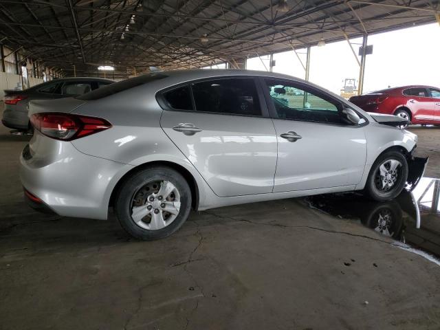 Photo 3 from auction – 2017 KIA FORTE LX with VIN 3KPFL4A76HE113376