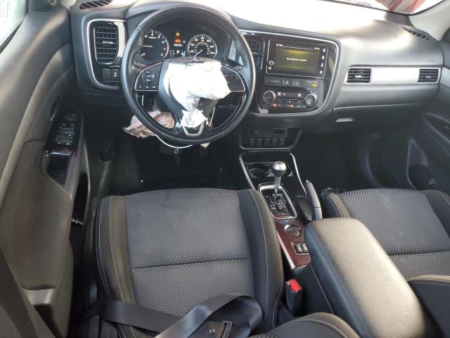 Photo 8 from auction – 2018 MITSUBISHI OUTLANDER with VIN JA4AD3A38JZ005201
