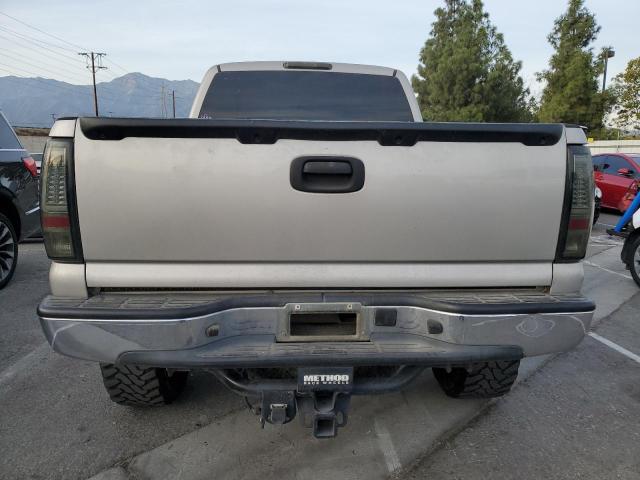 Photo 6 from auction – 2004 CHEVROLET SILVERADO with VIN 2GCEC19T641297527