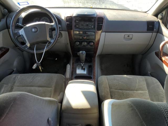 Photo 8 from auction – 2005 KIA SORENTO EX with VIN KNDJD733455364861