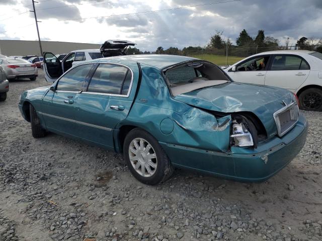 Photo 2 from auction – 2010 LINCOLN TOWN CAR S with VIN 2LNBL8CV9AX619085