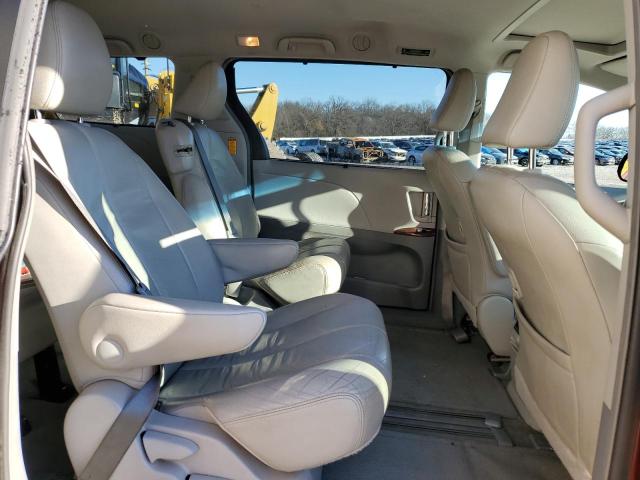 Photo 11 from auction – 2014 TOYOTA SIENNA XLE with VIN 5TDYK3DC4ES503487