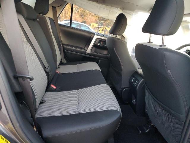 Photo 10 from auction – 2023 TOYOTA 4RUNNER SR with VIN JTEEU5JR5P5278714