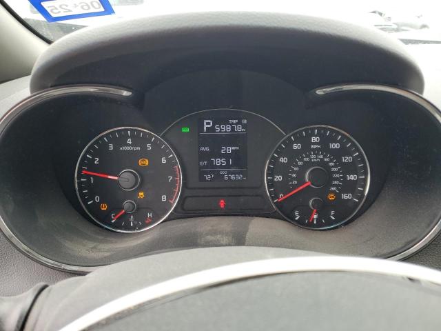 Photo 9 from auction – 2018 KIA FORTE LX with VIN 3KPFK4A77JE215391