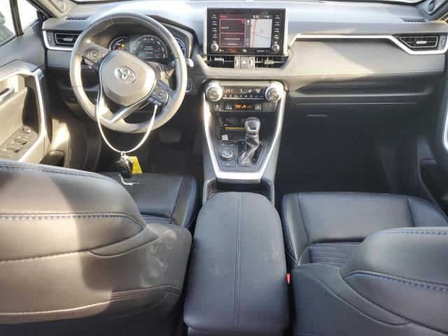 Photo 8 from auction – 2020 TOYOTA RAV4 XSE with VIN JTMEWRFV6LD538890