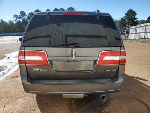 Photo 6 from auction – 2011 LINCOLN NAVIGATOR with VIN 5LMJJ2H51BEJ08347