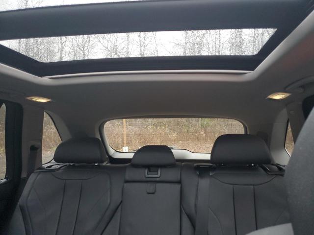 Photo 10 from auction – 2015 BMW X5 XDRIVE3 with VIN 5UXKR0C51F0P07590