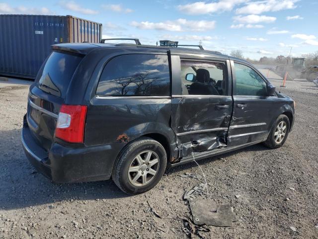 Photo 3 from auction – 2012 CHRYSLER TOWN & COU with VIN 2C4RC1BG5CR293404