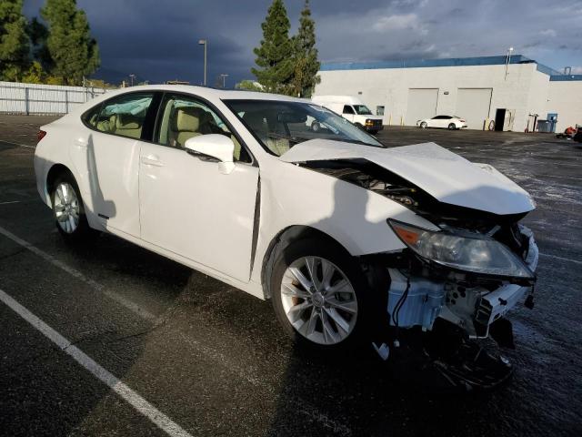 Photo 4 from auction – 2013 LEXUS ES 300H with VIN JTHBW1GG3D2035138