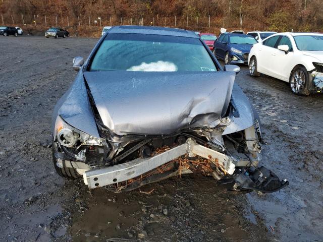 Photo 5 from auction – 2005 ACURA RL with VIN JH4KB16505C006378