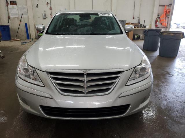 Photo 5 from auction – 2011 HYUNDAI GENESIS 3. with VIN KMHGC4DEXBU132533
