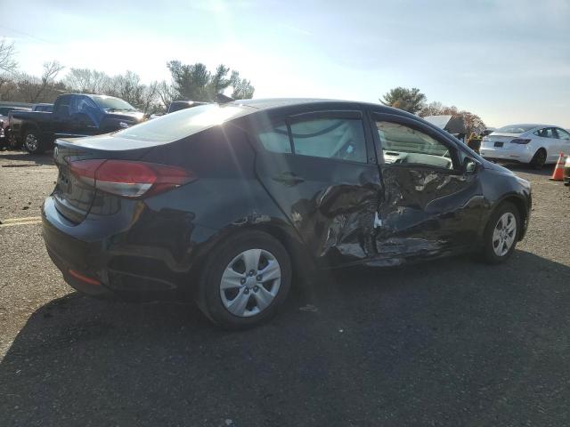 Photo 3 from auction – 2017 KIA FORTE LX with VIN 3KPFK4A78HE068511