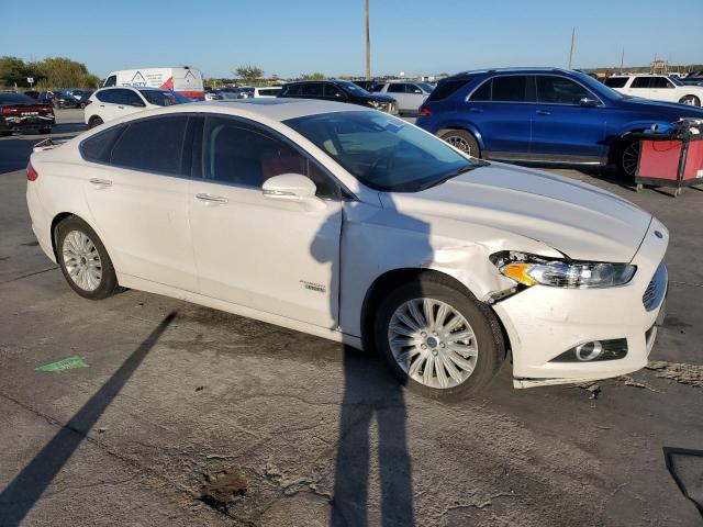 Photo 4 from auction – 2014 FORD FUSION TIT with VIN 3FA6P0SU1ER379092
