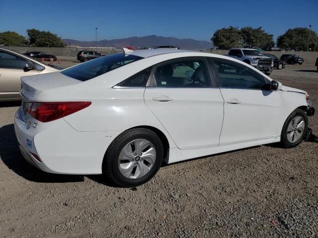 Photo 3 from auction – 2014 HYUNDAI SONATA GLS with VIN 5NPEB4AC3EH819630