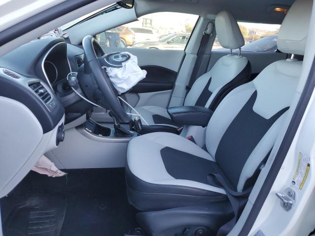 Photo 7 from auction – 2017 JEEP COMPASS LA with VIN 3C4NJCBB5HT643249