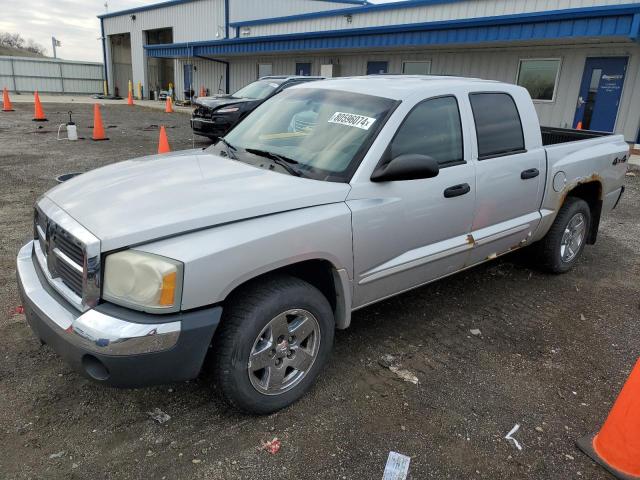 DODGE DAKOTA QUA 2005 with VIN 1D7HW48N75S292255 - Photo from auction